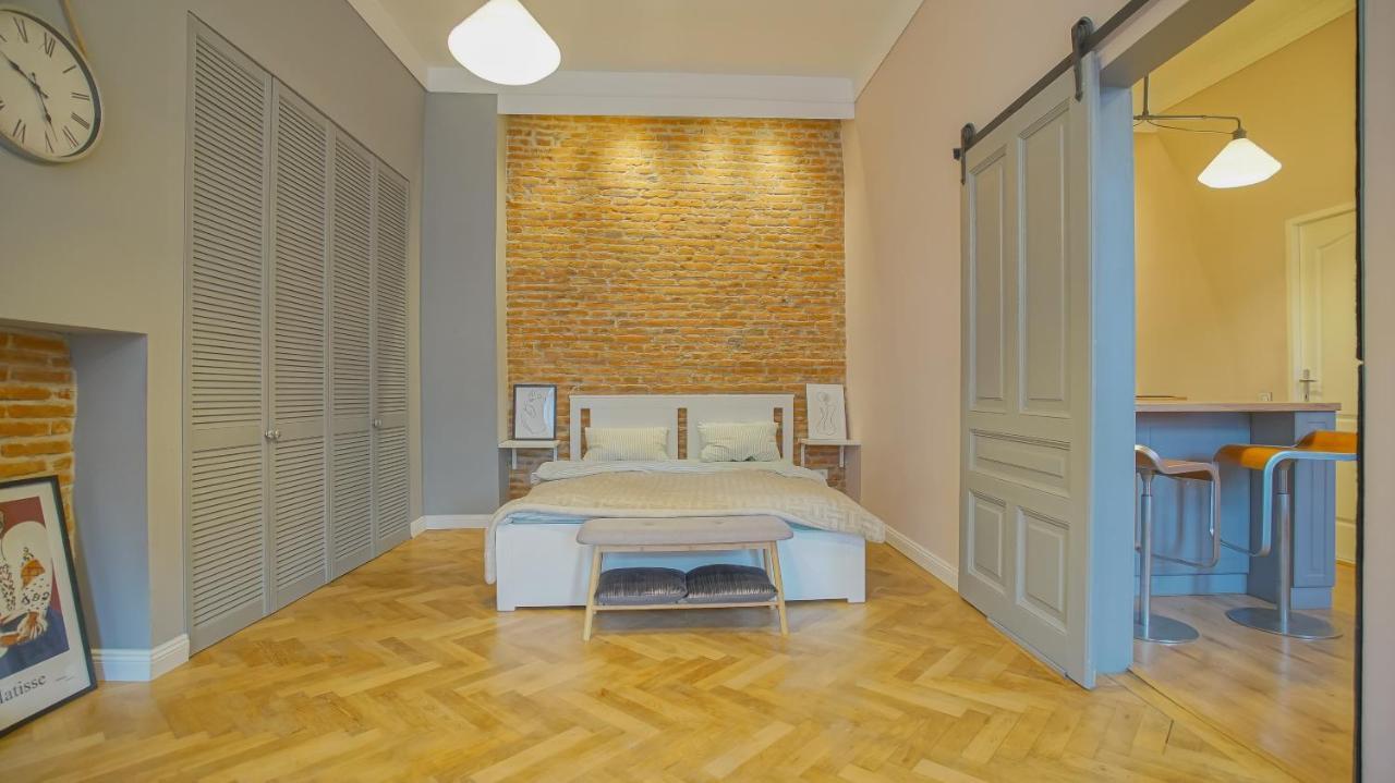 Coroni Republic Apart Apartment Brașov Exterior foto