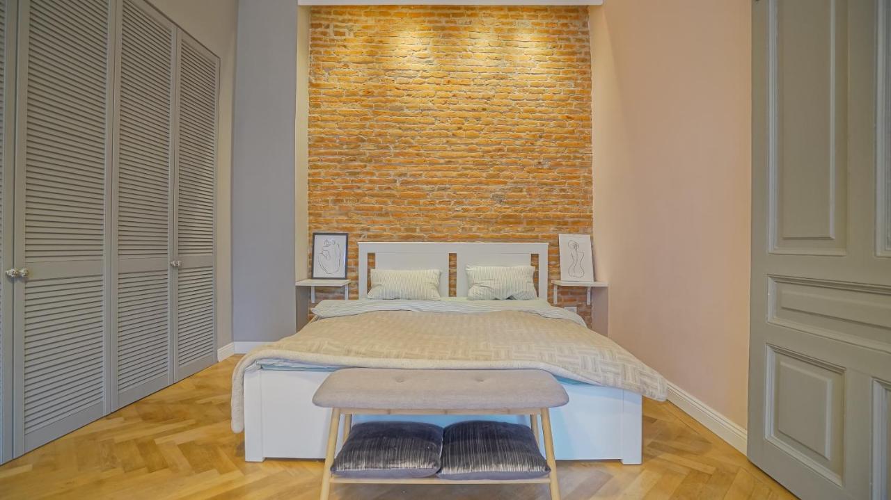 Coroni Republic Apart Apartment Brașov Exterior foto